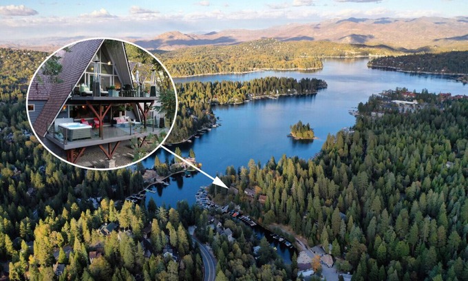 Blue Jay Cabin | Rocky Point- Paradise Bay, Lake Front, Hot TUB!