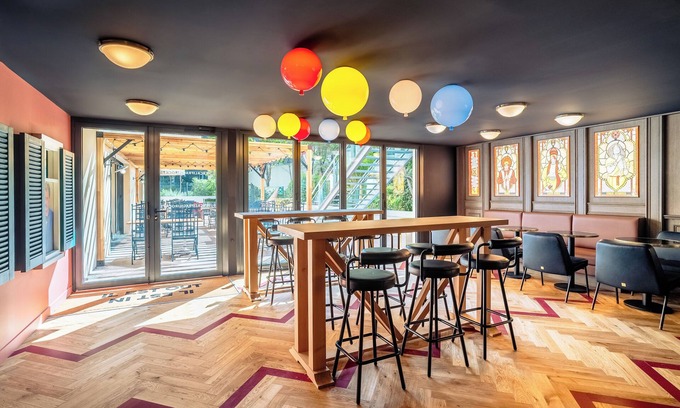 La Castellane Hotel | RockyPop Marseille Appartements