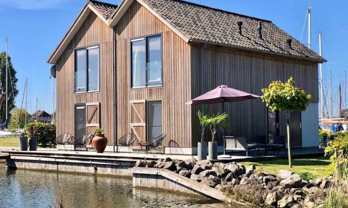 Stavoren House | Roggebroek 13