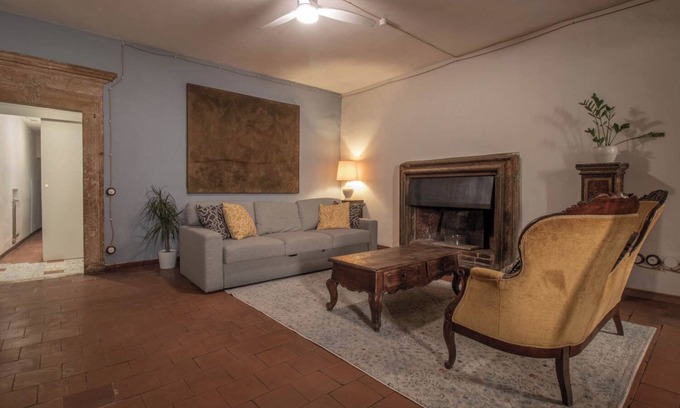 Trastevere Apartment | ROMA TRASTEVERE "SUITE BENEDETTA"