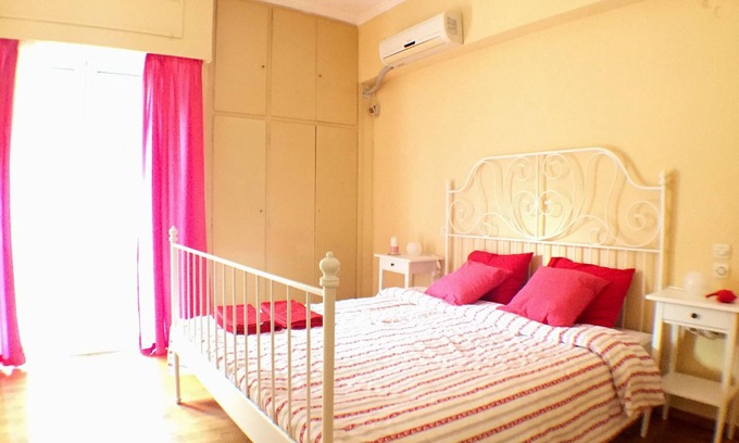 Kinosargous Apartment | Romantic & Clean Apartment -Near Acropolis-