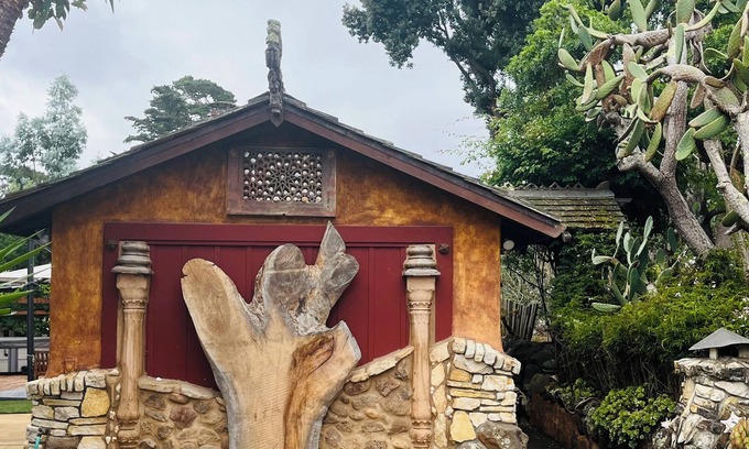 Jack's Peak Cottage | Romantic Cottage Guesthouse Carmel-By-The-Sea -Private Spa, Gardens, on 23 Acres