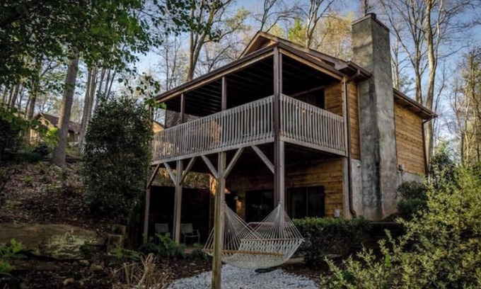 Skyland Cabin | Romantic getaway w/hot tub