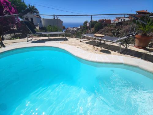 Candelaria House | Romantic Hamlet Cottage with Private Pool La Fragua de Eliseo