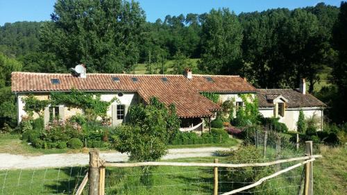 Sourzac House | Romantic Mill Cottage 30 min from Bergerac France
