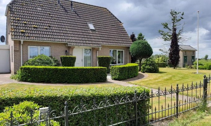 Garyp House | Romsicht