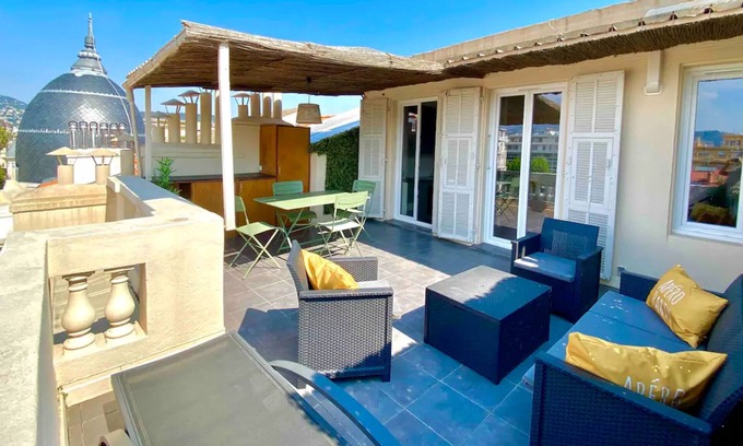Carre d'Or Apartment | ROOF TERRACE. NEAR SEA. GOLDEN PLACE/HYPER CENTER. WIRELESS