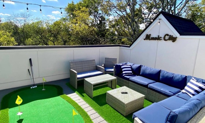 Nashville House | Rooftop Deck w/Grill/Golf!10min to Ole Opry & DT!
