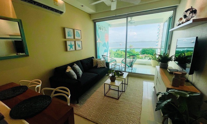 Castillogrande House | Rooftop Pool & Ocean Breeze 2BR + 2BATH