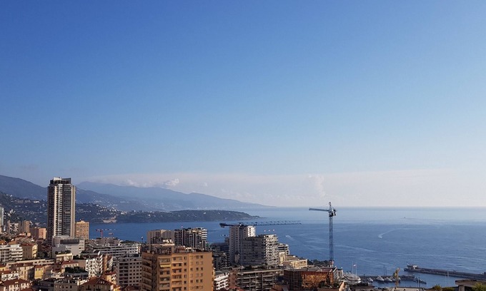 French Riviera Apartment | Rooftop villa with Jacuzzi and sea view 50m from Monaco.