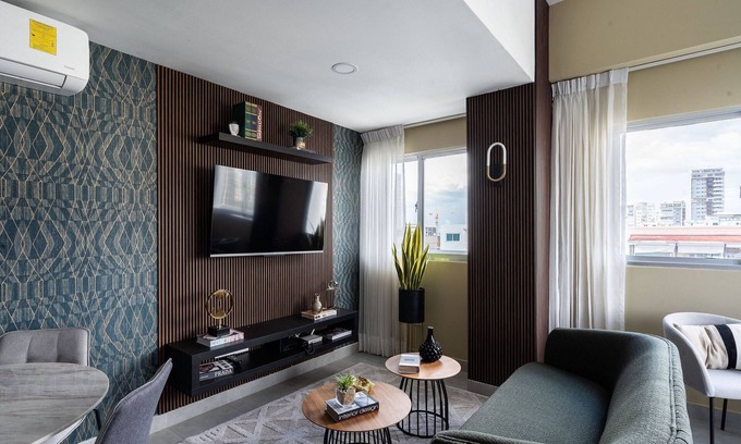 Yolanda Morales Condo | ★RooftopPool-CityViews-Gym-WiFi-A/C-1BR-YellowKey★
