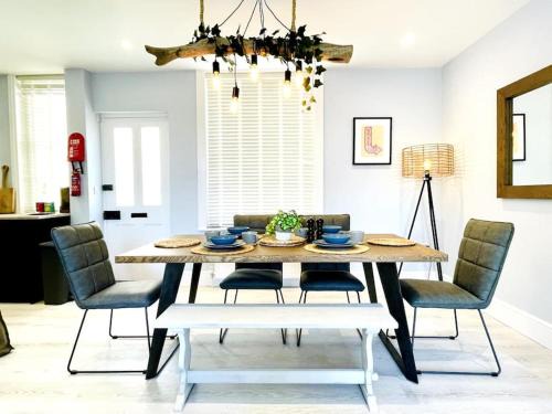 Ventnor Apartment | Rookley Villa, 3 Bedroom Family Apartment, Ventnor