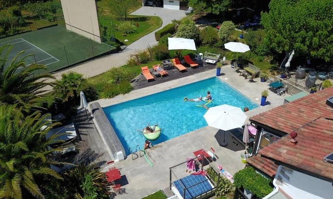 Saint-Andre-de-Seignanx Bed & Breakfast | Room Amarante: bed & breakfast in saint-andré-de-seignanx