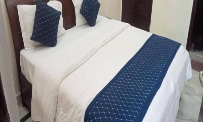 South Extension House | Room in B&B - Home Stay Bed And Break Fast