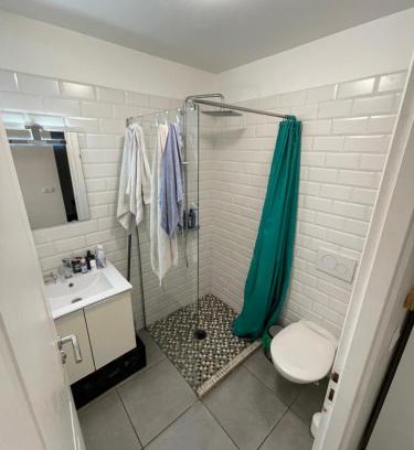 Centre Ville-Gare House | Room in city Nice