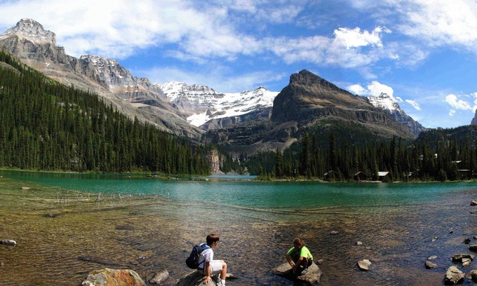Banff Apartment | Room in Incredible Banff Location! + Hot Pools