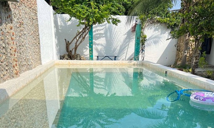 Torices Cabin | "room in Lodge - Tr-v3d Hostel Room Near Castillo San Felipe With Pool and Wifi"