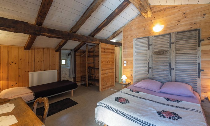 Valgorge Apartment | Room 'La Ferme De Chalas - Tanargue' with Shared Pool, Shared Terrace and Wi-Fi