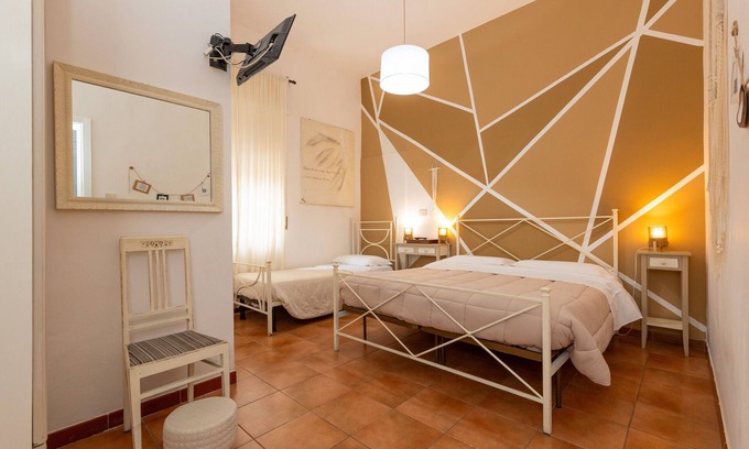 Castellaccio Apartment | Room 'Piccolo Paradiso - Camera 5' with Shared Terrace, Shared Garden and Wi-Fi