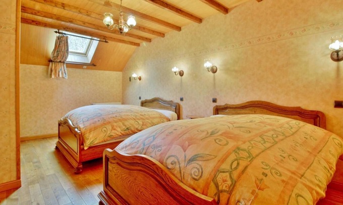 Aspin-en-Lavedan Bed & Breakfast | Room the Suite 6 people