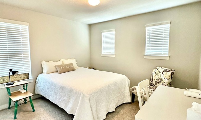 Elgin House | Room Upstairs