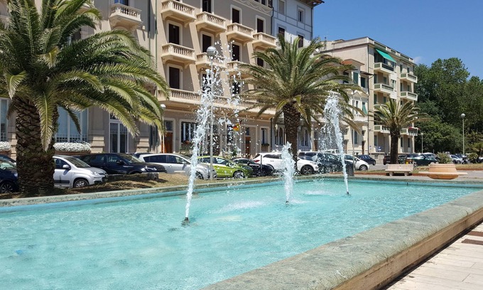 Viareggio House | Room-viareggio Old Style Sea View