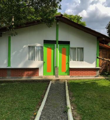 Pereira House | Room with 2 double beds Number 14