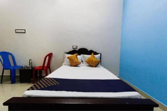 Varanasi House | Rooms@499 shree krishna paying guest house,akhari bypass