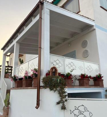Capo Testa House | Rooms Apartaments Santa Teresa