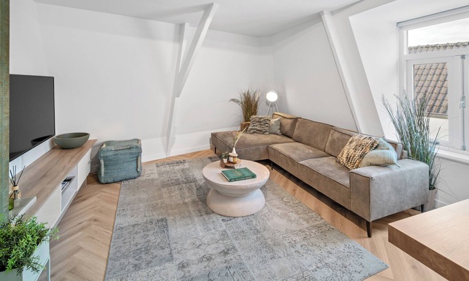 Centrum Apartment | Roosendaal Jack Room 5 · Lovely apartment with workspace | Jack nr. 5