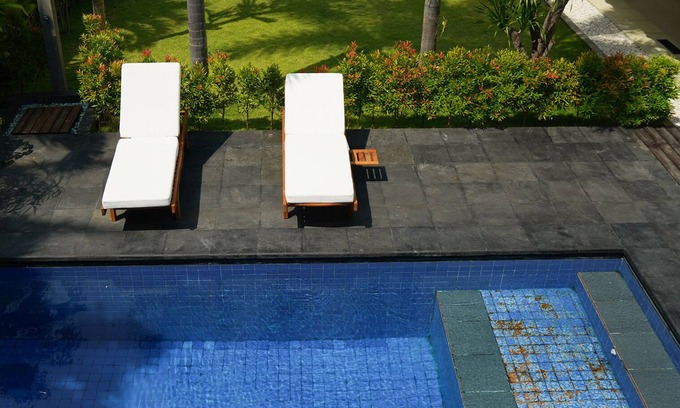 Senggigi Hotel | Roots Hotel Senggigi