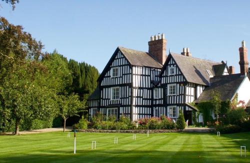 Kingswood Bed & Breakfast | Rorrington Hall