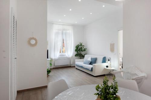 Varazze Apartment | Rosa Corallo Deluxe- Centro Storico