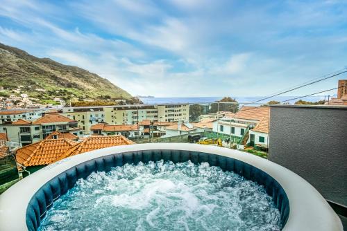 Machico Apartment | Rose House By Atlantic Holiday