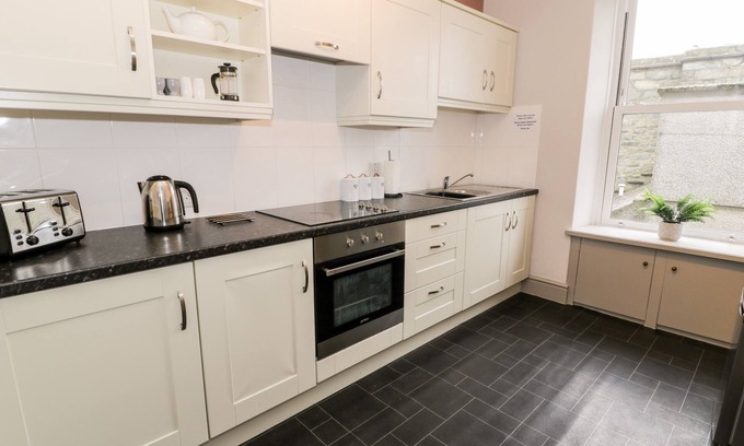 Barmouth Cottage | Rose Suite