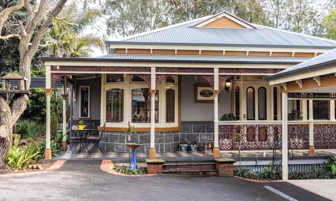 Lilydale House | ROSEBERY COTTAGE - PREMIUM LUXURY ACCOMMODATION IN THE BEAUTIFUL YARRA VALLEY