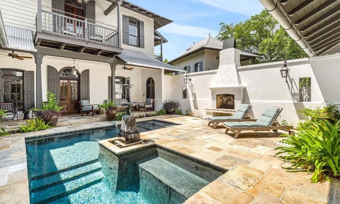 Rosemary Beach House | Rosemary Beach Home and Carriage House Sleeps 16 with private pool and courtyard