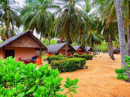 Etalai Resort | Roshanne Beach Resort
