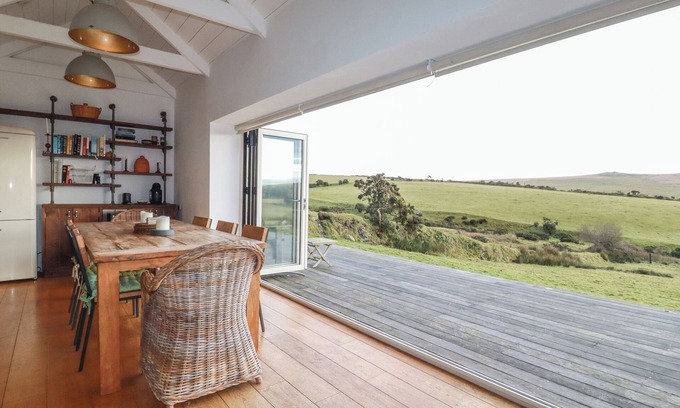 Camelford Cottage | Roughtor Barn