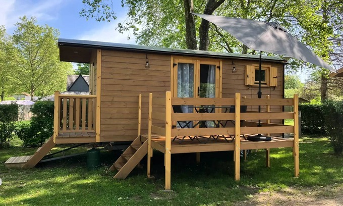 Argenton-sur-Creuse Cabin | Roulotte 2 persons 2 persons