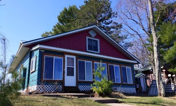 Hayward Cabin | Round Lake Haven