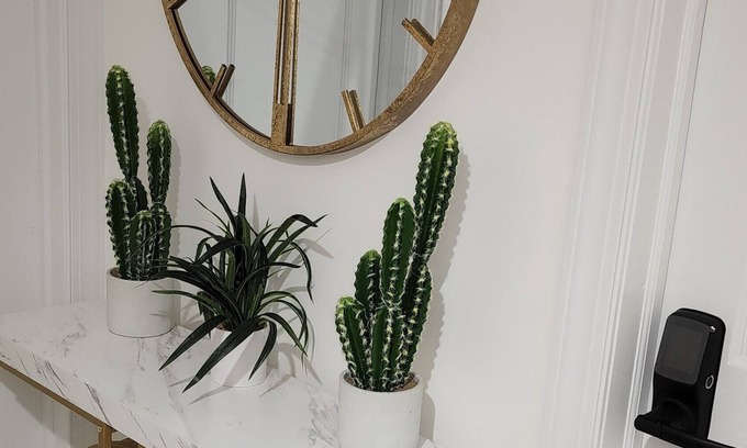 Queens House | Royal Elegance
