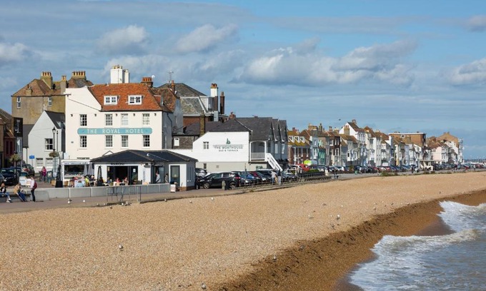 Deal Hotel | Royal Hotel