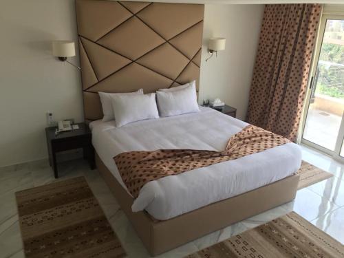 Maadi Hotel | Royal Maadi Hotel