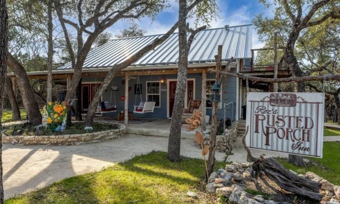 Canyon Lake House | Roz's Rusted Porch - Whitewater Amp, River, Lake