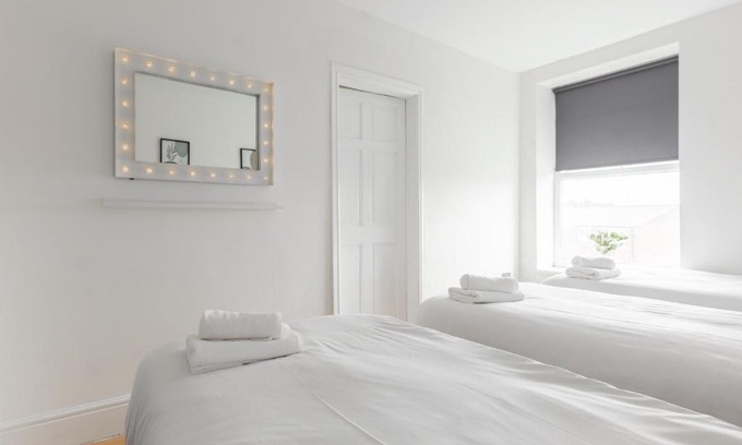 Kirkdale Apartment | RST Stanley Park