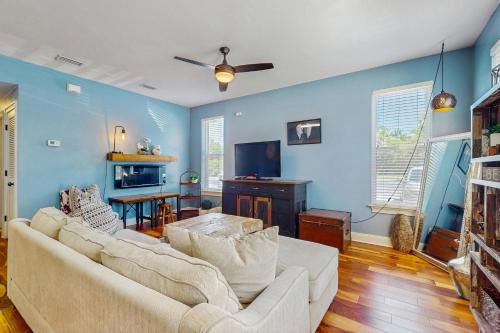 Dune Allen Beach Apartment | Ruby's Beach Oasis at Topsail Village
