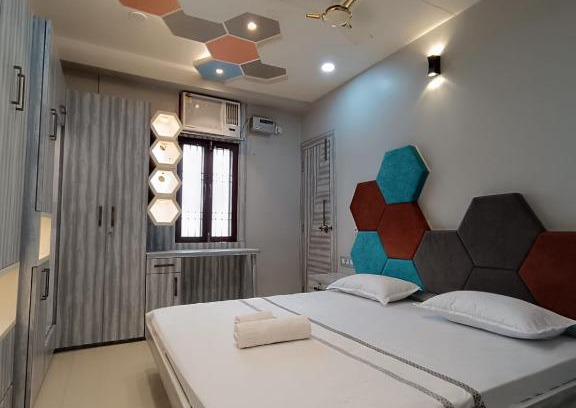 Varanasi House | Rudraksha Inn
