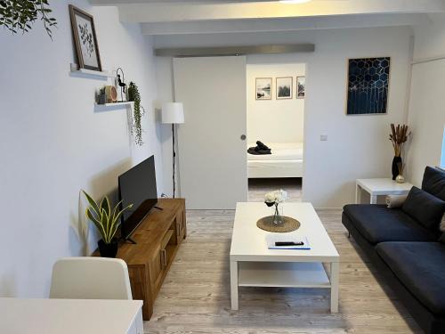 Krefeld Apartment | Ruhige Wohnung im Zentrum in Hubi3