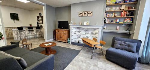 Saint-Martin-d'Ablois Apartment | Ruisseau & Fleur.